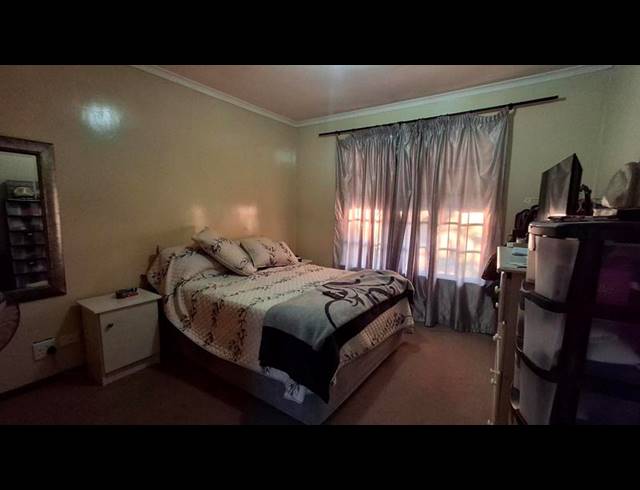 2 BEDROOM PROPERTY TO RENT IN FERNDALE